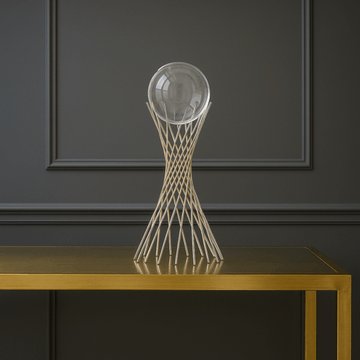 Escultura Dourada com Esfera de Vidro