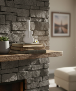 Estatueta Decorativa de Violão Black White