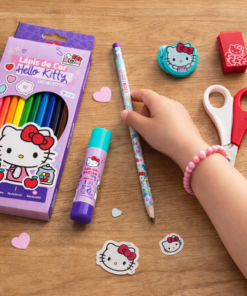 O Kit Lápis Escolar Hello Kitty para Meninas é a escolha perfeita para tornar a rotina escolar mais divertida, organizada e cheia de estilo.