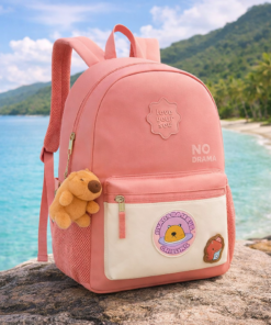 Mochila Escolar Capivara com chaveiro ideal para o dia a dia