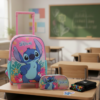 Kit Escolar Stitch Mochila com Rodinhas e Estojo + 24 canetinhas de brinde