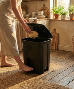 Lixeira pedal 15 litros