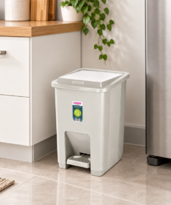 Lixeira Plástica com Pedal 15L Sanremo para Cozinha