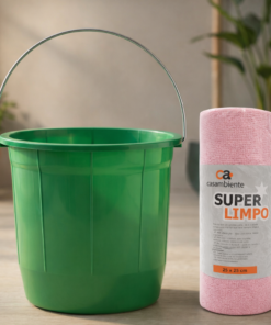 Kit 8 Baldes de 8L e 3 Pano Microfibra 20 folhas