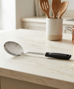 Espumadeira Preta de inox Tramontina