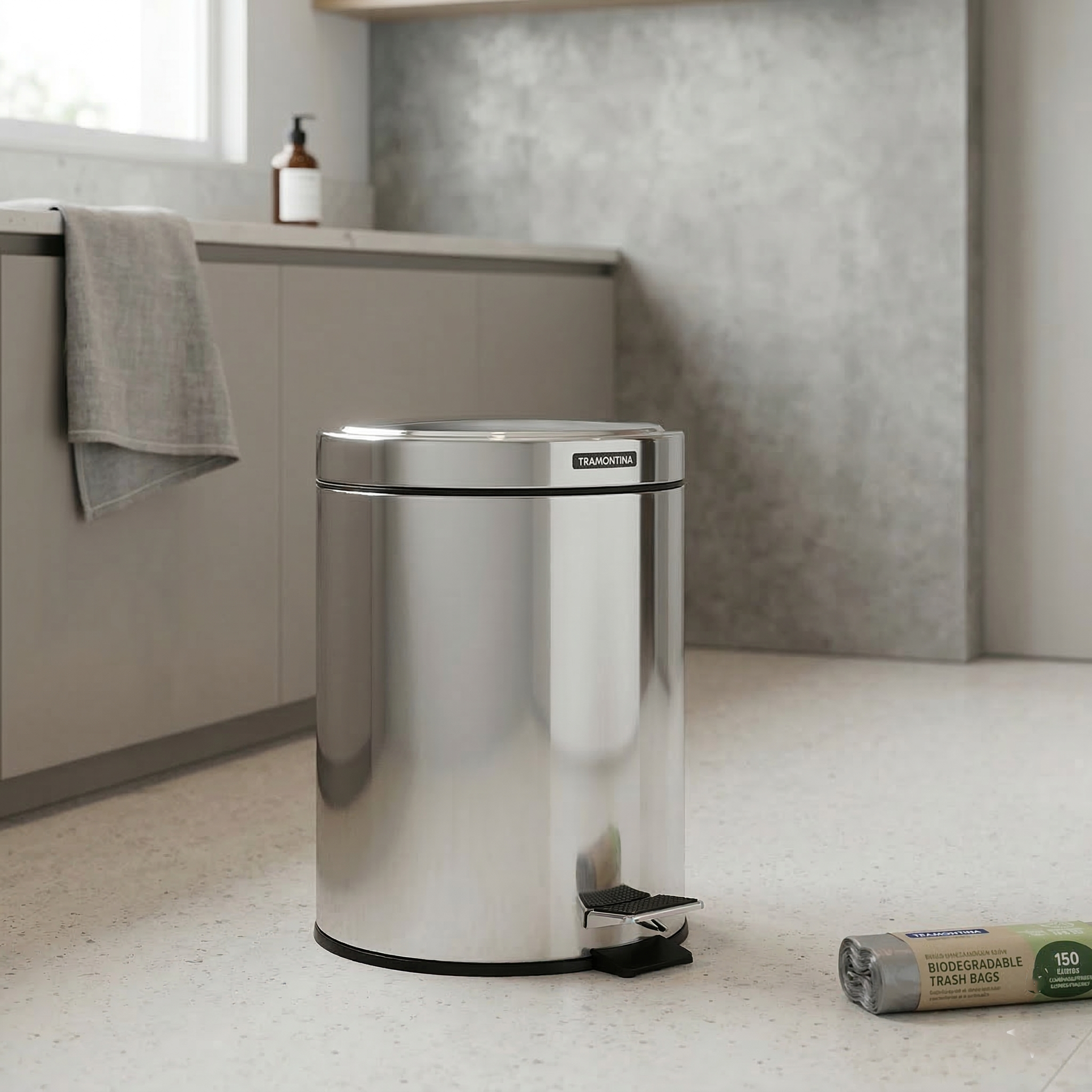 lixeira inox com pedal Tramontina