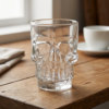 Caneca de Chopp e Cerveja Caveira