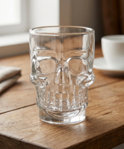 Caneca de Chopp e Cerveja Caveira