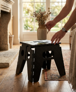 Banquinho dobrável com encosto Arqplast