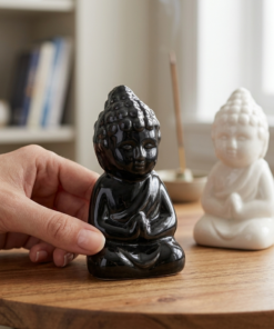 estatueta decorativa branca minimalista