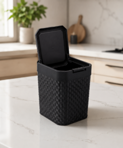 lixeira rattan preta