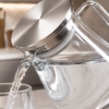 Jarra de Vidro Borossilicato 1,7L com Tampa Inox